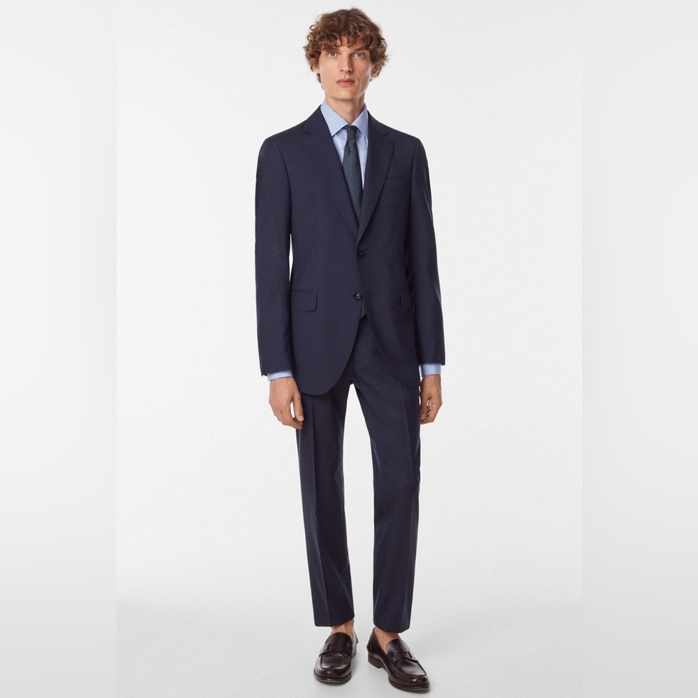 100% Virgin Wool blazer and trousers. TAGS ATTACHED